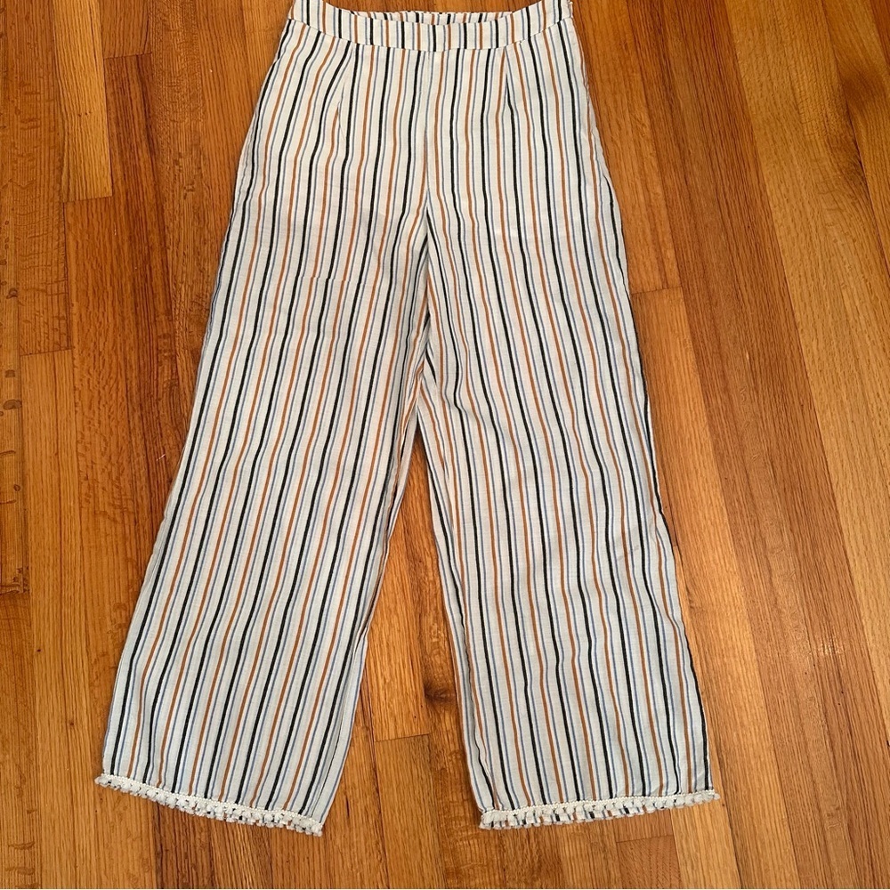 Paper Crane striped pants Size Small (a4)